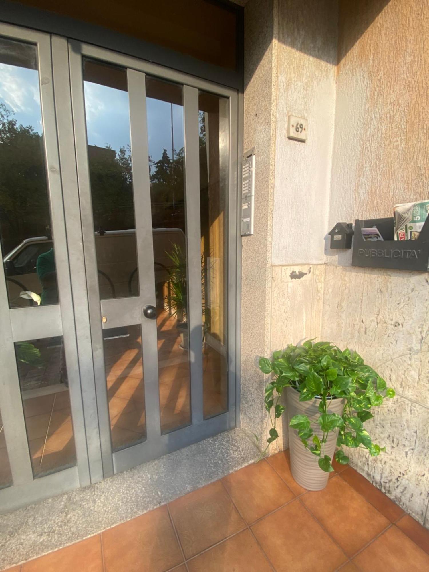 Apartamento Little House Reggio Calabria Exterior foto