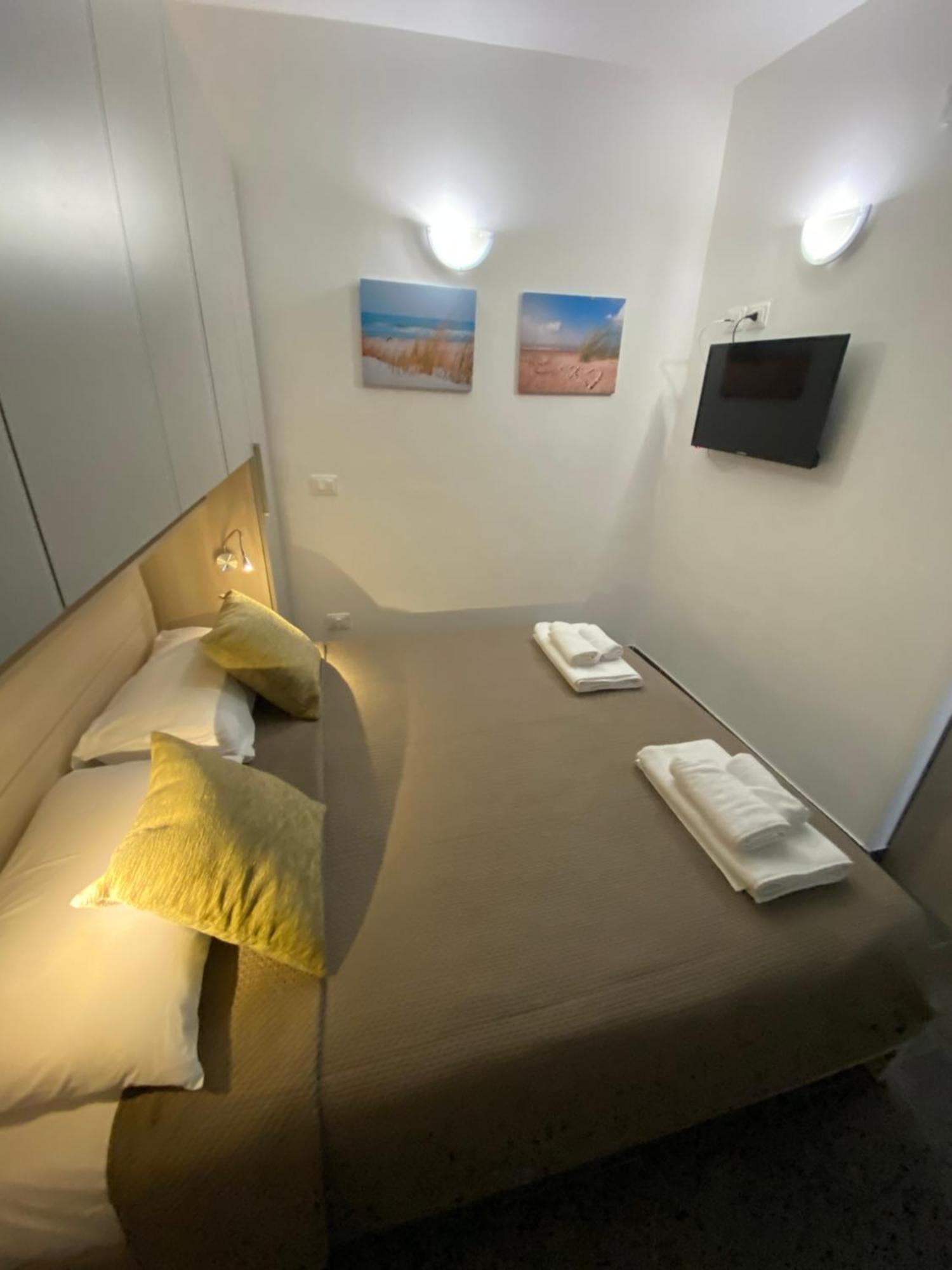 Apartamento Little House Reggio Calabria Exterior foto